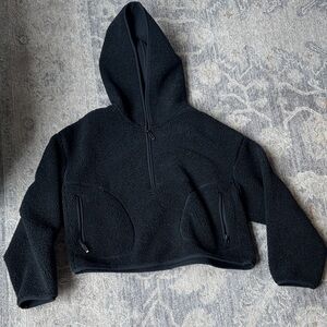 Uniqlo Black Cropped Teddy Jacket